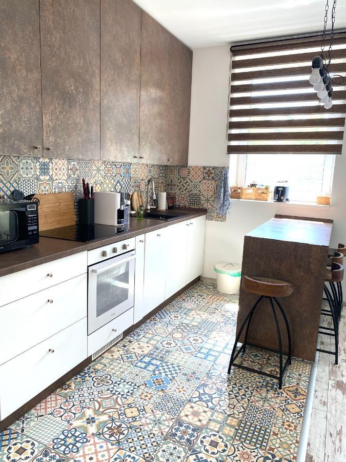 Residence Park Lovely Apartman With Private Parking Kysucke Nove Mesto Exterior foto