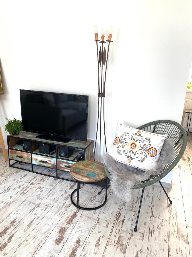 Residence Park Lovely Apartman With Private Parking Kysucke Nove Mesto Exterior foto